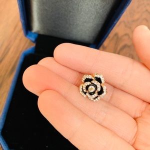 Clipped on rose earrings